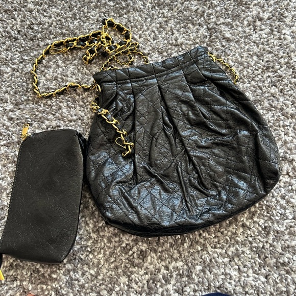 Vintage Style Bag - Picture 2 of 3